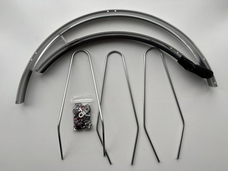 Moulton Silver Alloy Narrow 20" click to zoom image