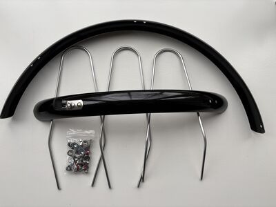 Moulton Black  Alloy Narrow 20"