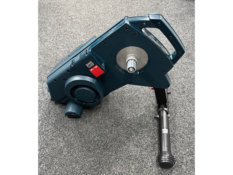 Elite Turno Smart Folding Bluetooth Fluid click to zoom image