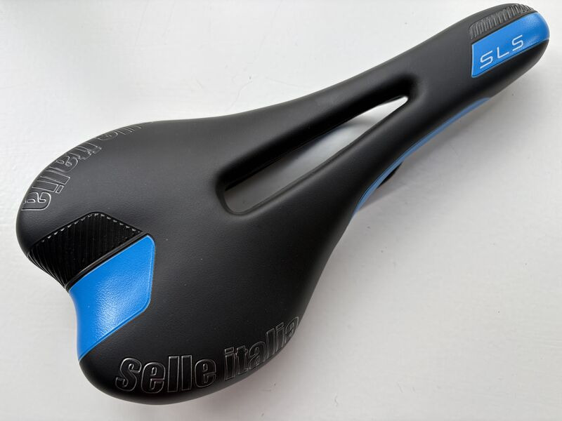 Selle Italia SLS Flow FEC Alloy Black/Blue click to zoom image