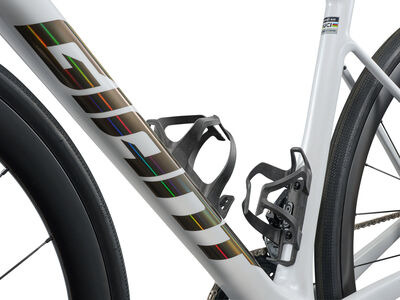 Giant Defy Advanced Pro 1 click to zoom image