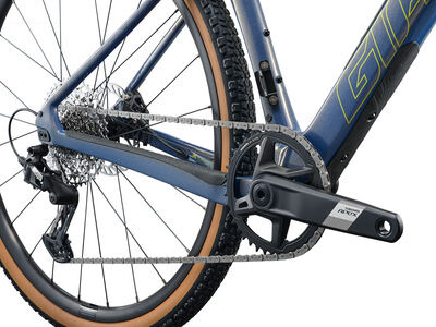 Giant Revolt Advanced 1 click to zoom image