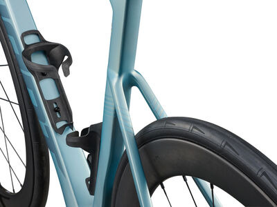 Giant Propel Advanced Pro 1 Di2 click to zoom image