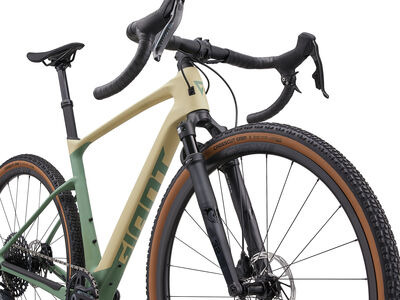 Giant Revolt X Advanced Pro 1 click to zoom image