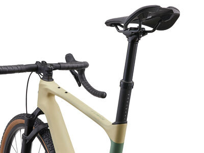 Giant Revolt X Advanced Pro 1 click to zoom image