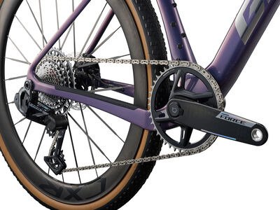 Giant Revolt Advanced SL 1 click to zoom image